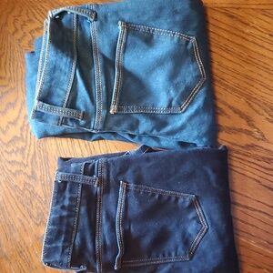2 pair no boundaries skinny jeans